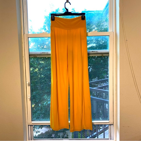 Azules Office Mustard Yellow Stretchy Knit Palazzo Career Pants small - Picture 1 of 2